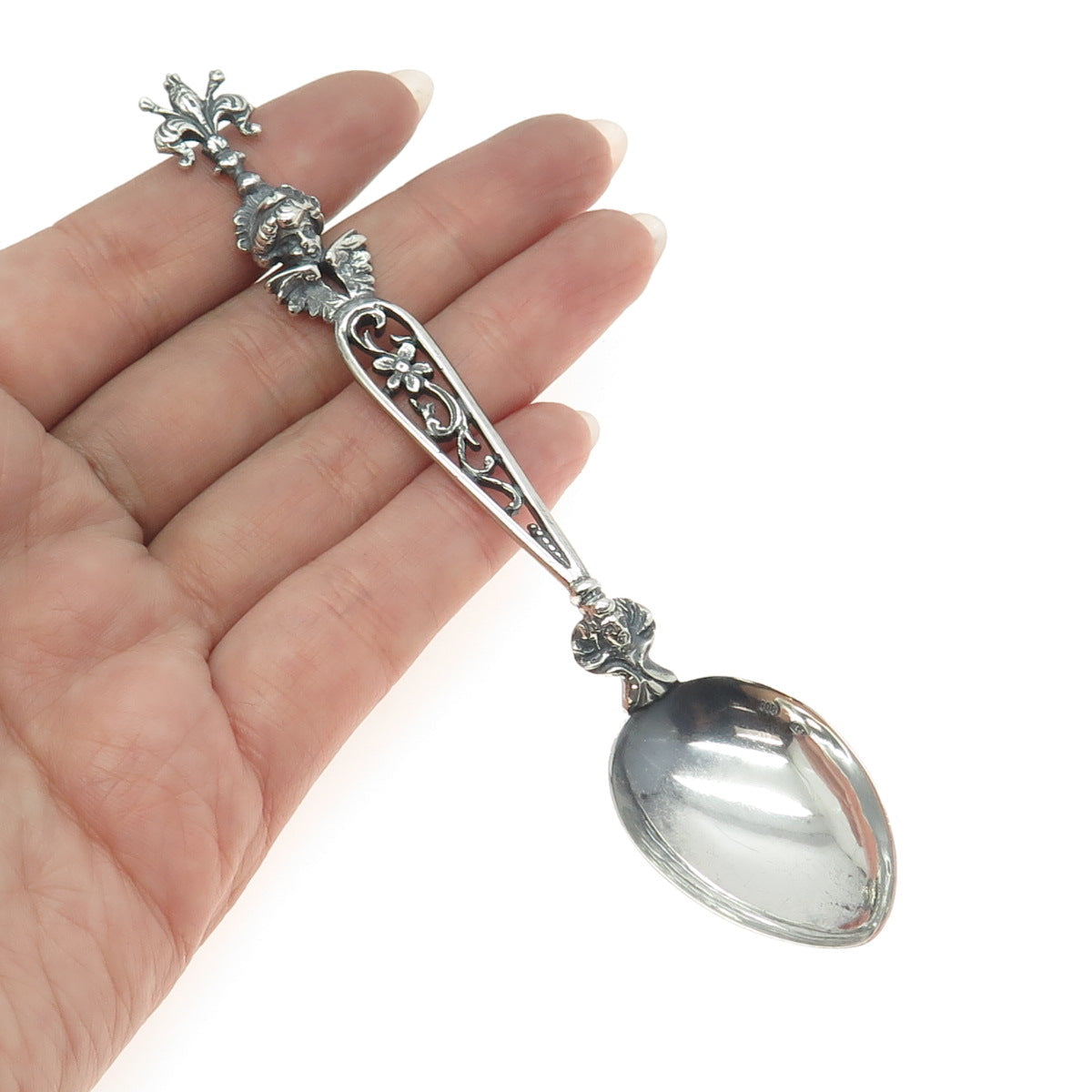 800 Silver Antique Art Deco Germany Fleur de Lis & Cherub Coffee Spoon