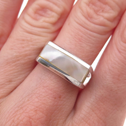 925 Sterling Silver Vintage Real MOP Modernist Oxidized Ring Size 7