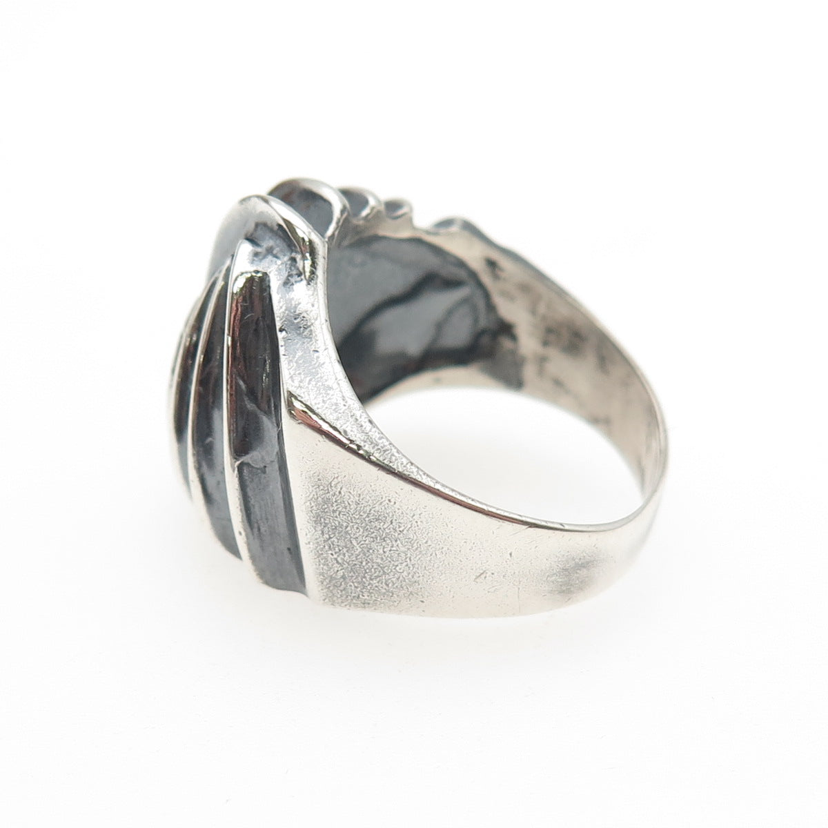 925 Sterling Silver Vintage Modernist Ribbed Oxidized Ring Size 7.75