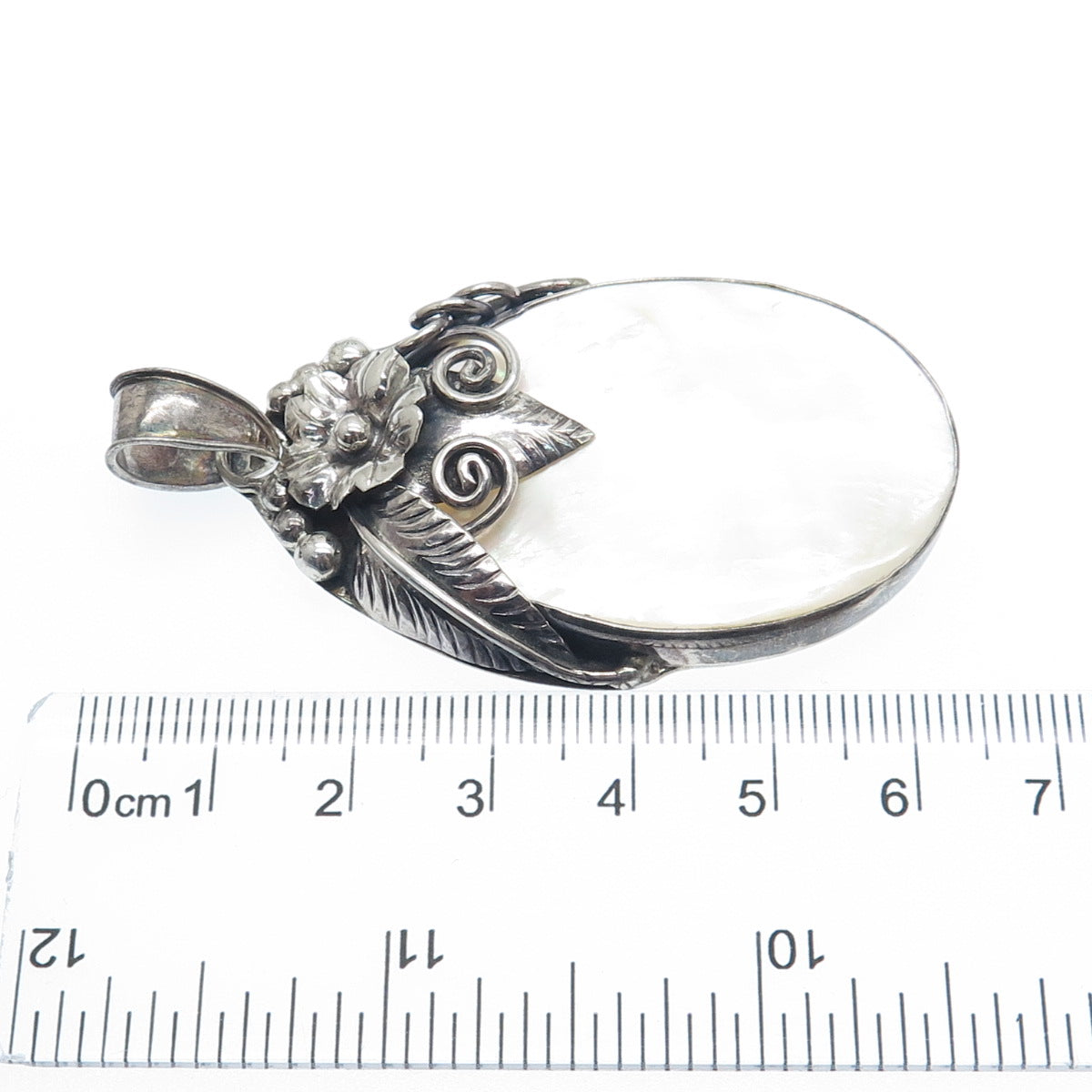 MERAV 925 Sterling Silver Vintage Real MOP Feather Flower Oxidized Pendant