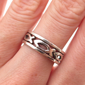 925 Sterling Silver Vintage Ichthys Oxidized Band Ring Size 8