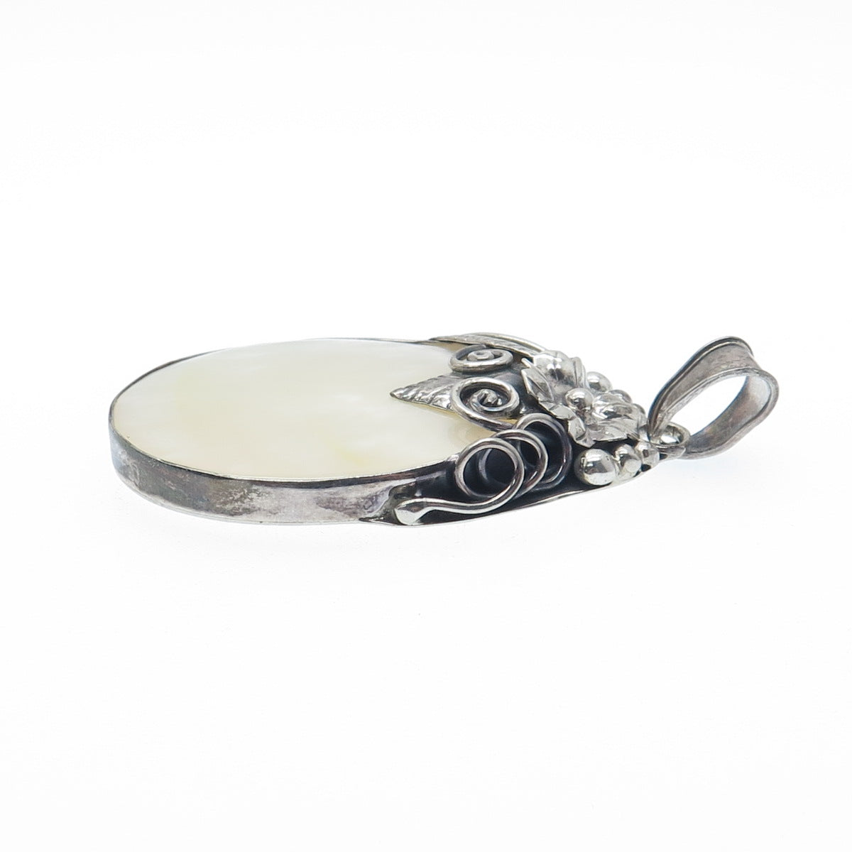 MERAV 925 Sterling Silver Vintage Real MOP Feather Flower Oxidized Pendant