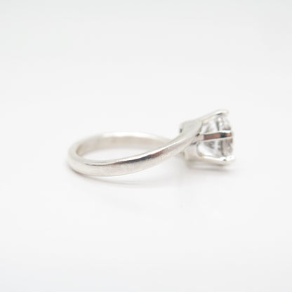 925 Sterling Silver Round-Cut C Z Ring Size 5.5