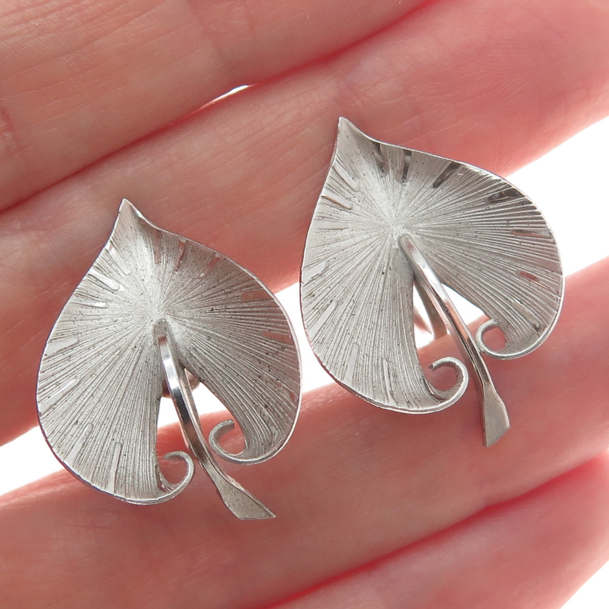 BINDER BROTHERS 925 Sterling Silver Vintage Leaf Screw Back Earrings