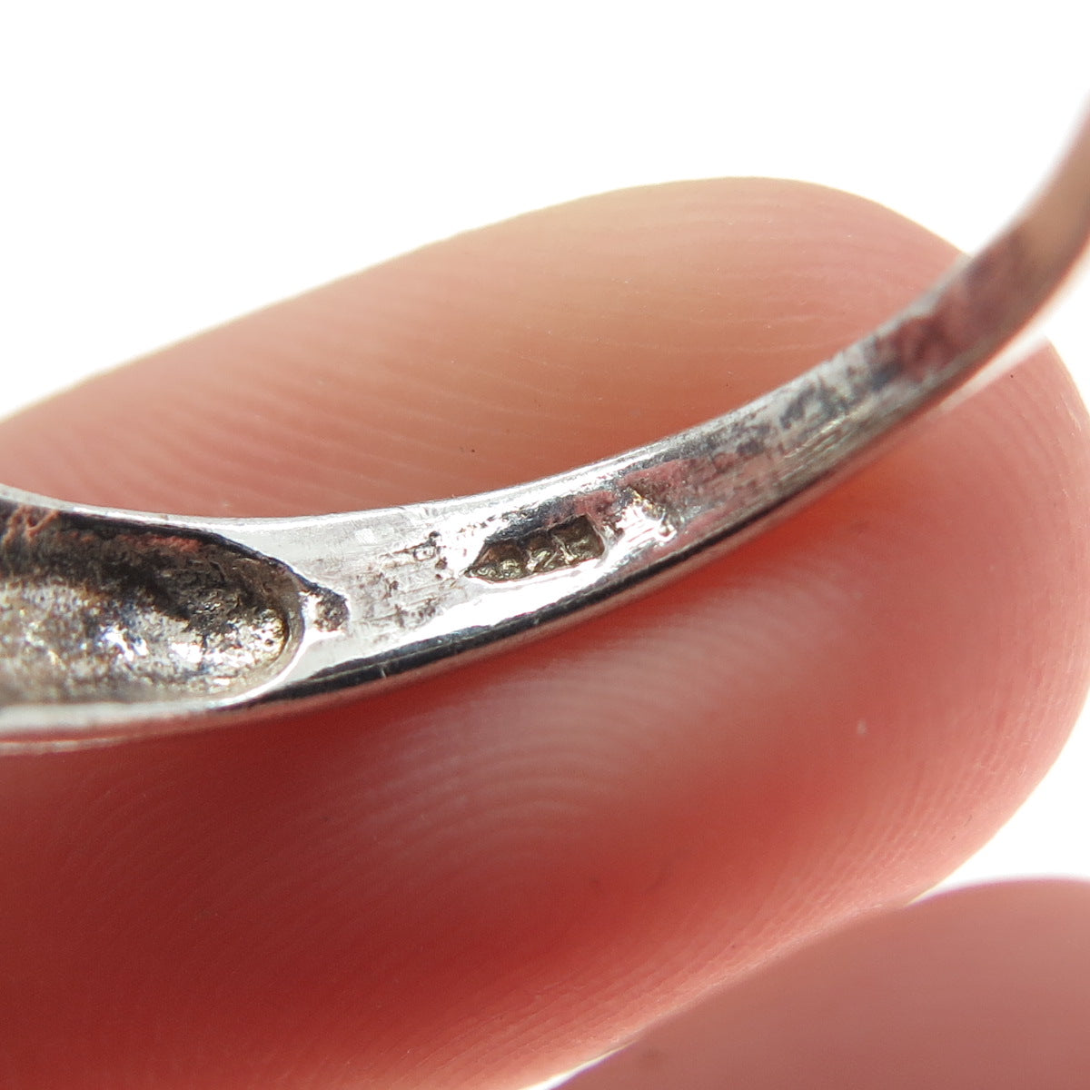 925 Sterling Silver Vintage Dolphin Overlap Oxidized Ring Size 8.25