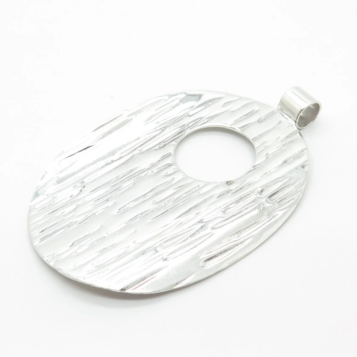925 Sterling Silver Vintage Textured Cutout Oval Pendant