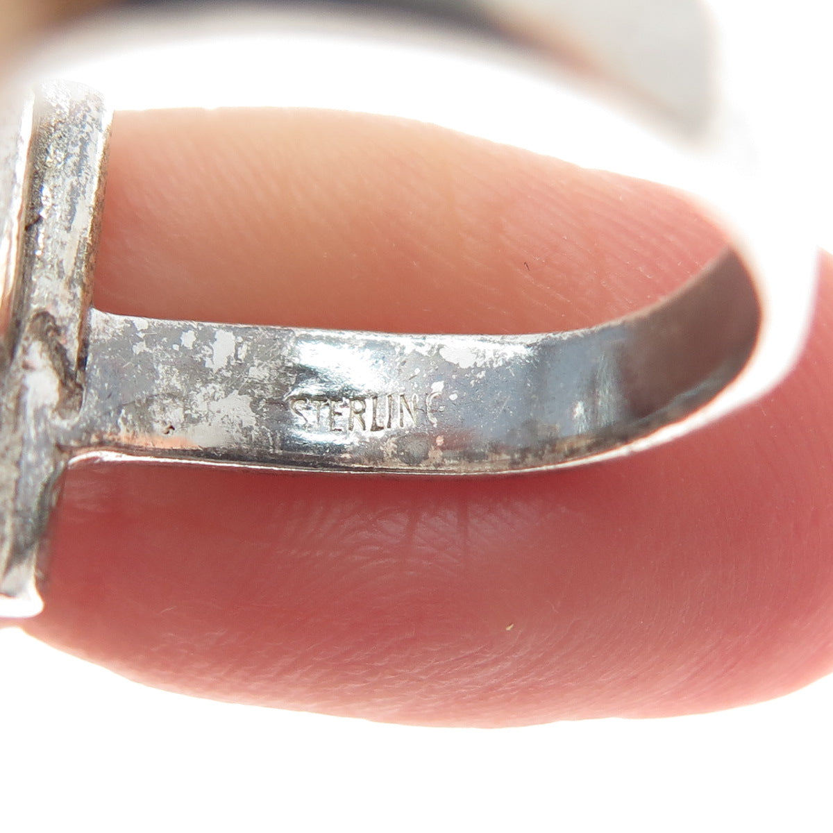 925 Sterling Silver Vintage Fence Modernist Oxidized Ring Size 8.25
