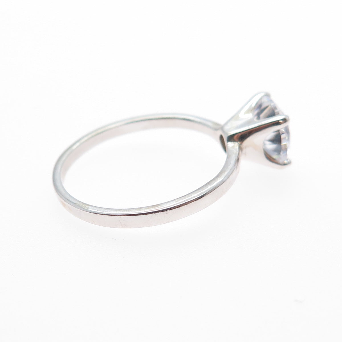 925 Sterling Silver Round-Cut C Z Engagement Ring Size 8