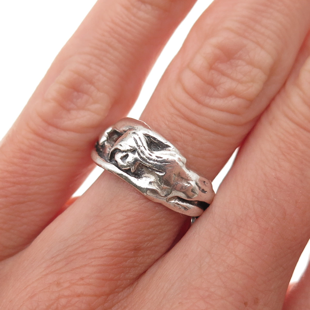 925 Sterling Silver Vintage Erotic Scene Oxidized Band Ring Size 5.75