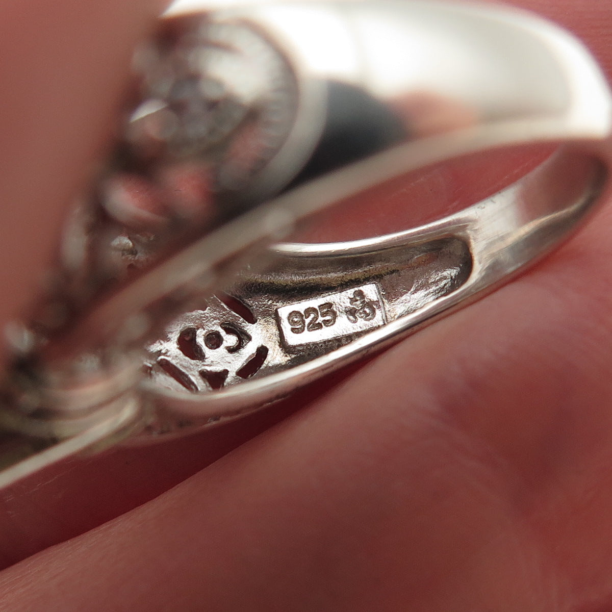 925 Sterling Silver Marquise & Round-Cut C Z Floral Ring Size 6.25