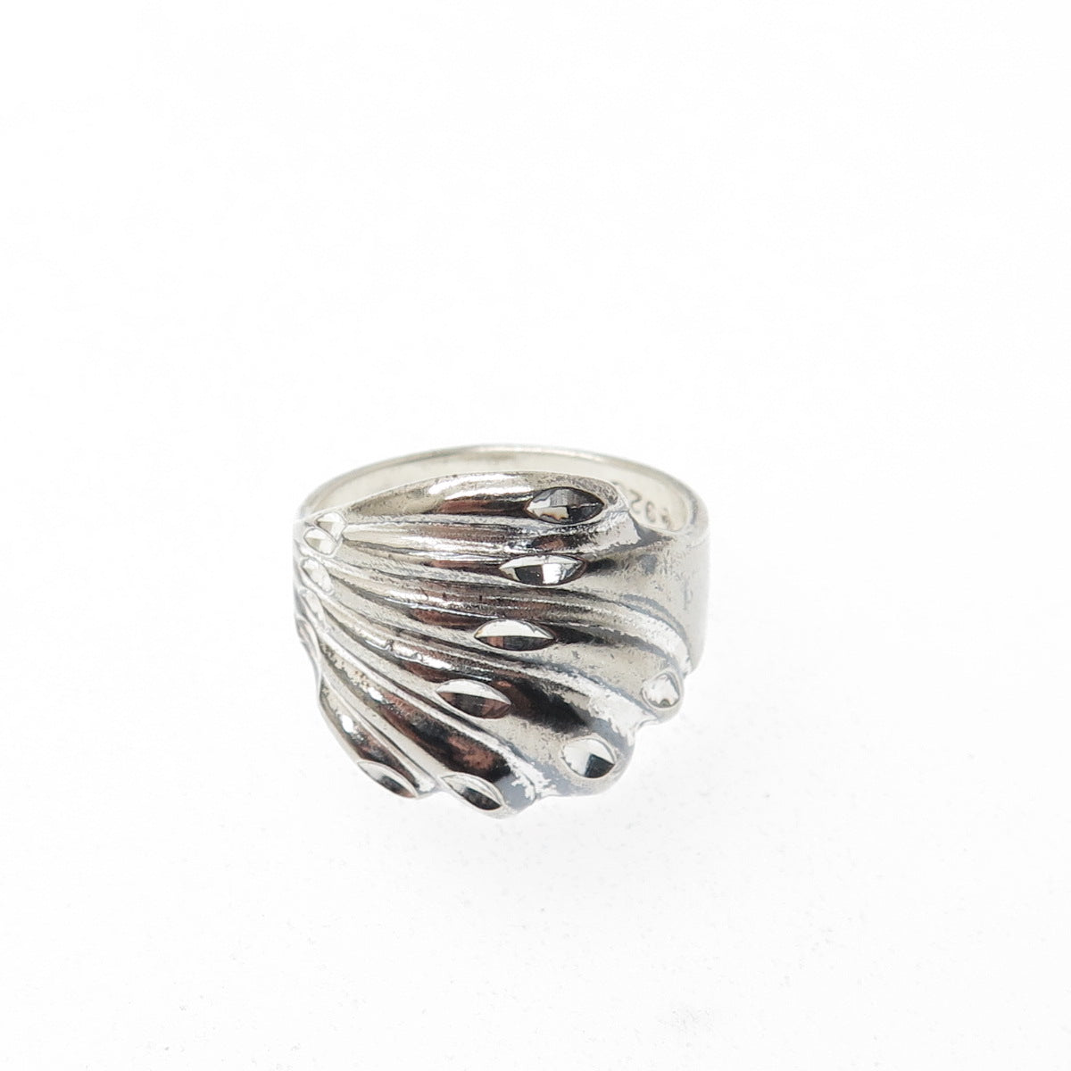 LISA LEE CREATIONS 925 Sterling Silver Vintage Diamond-Cut Wing Ring Size 6