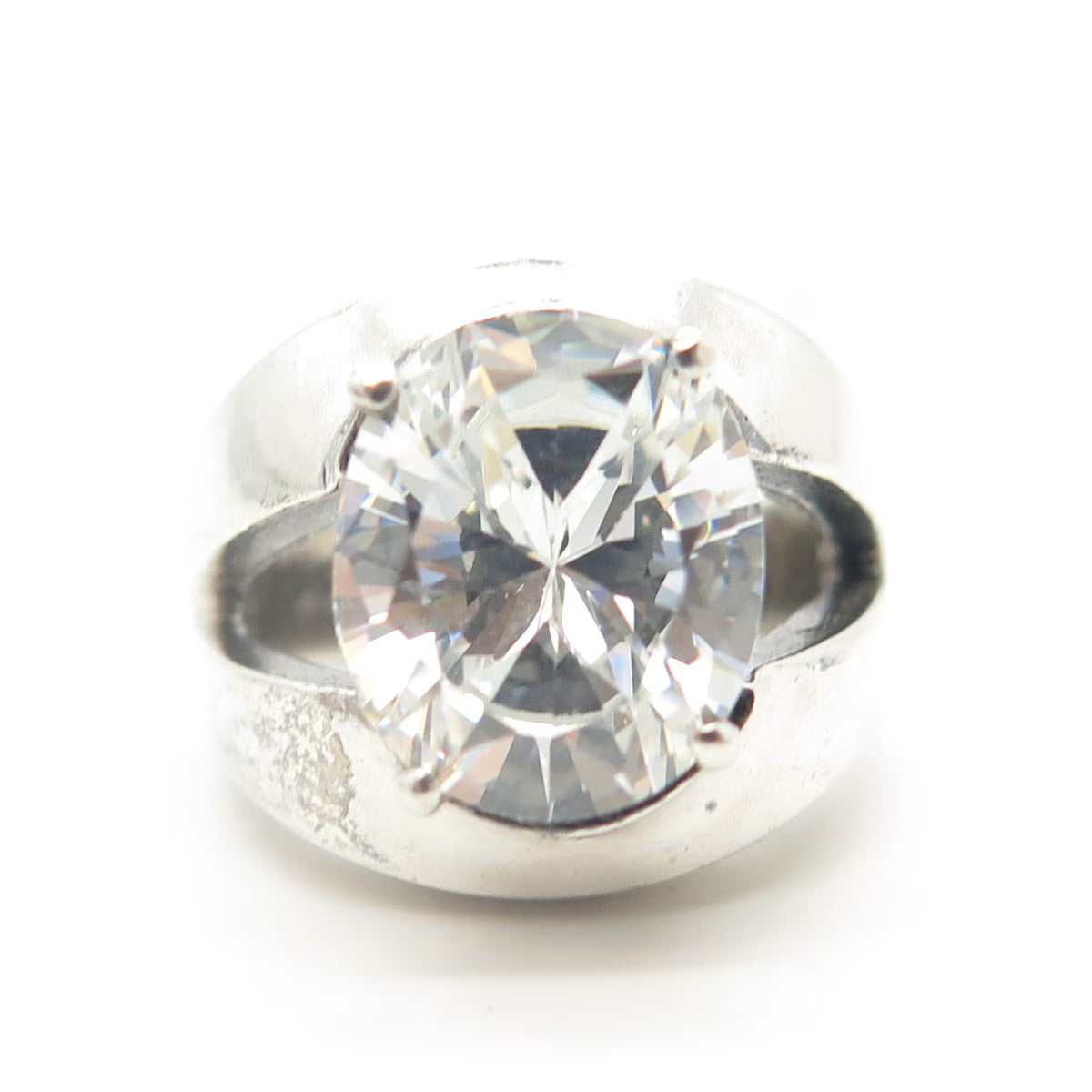 925 Sterling Silver Vintage Oval-Cut Shaped C Z Statement Ring Size 6.25