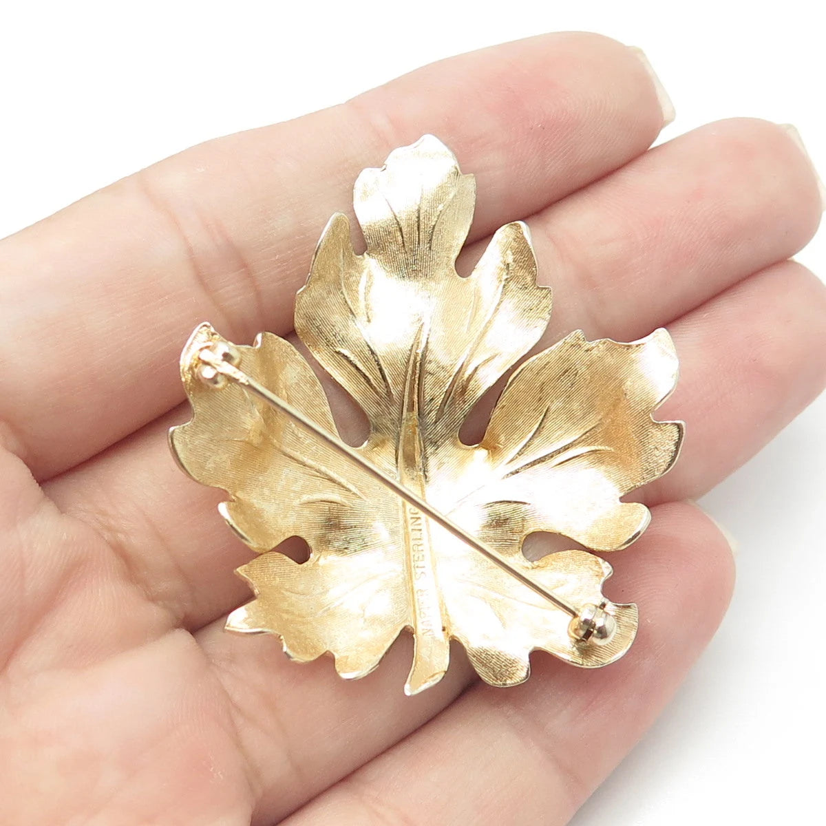 925 Sterling Silver Gold Plated Vintage Napier Oak Leaf Pin Brooch