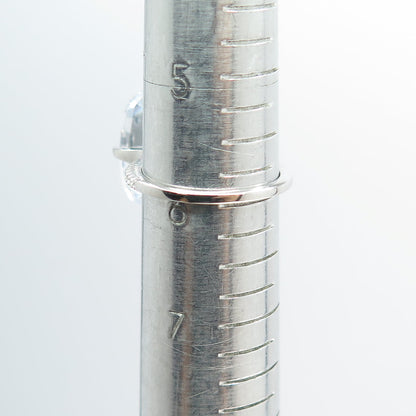 925 Sterling Silver Oval-Cut Shaped C Z Ring Size 6