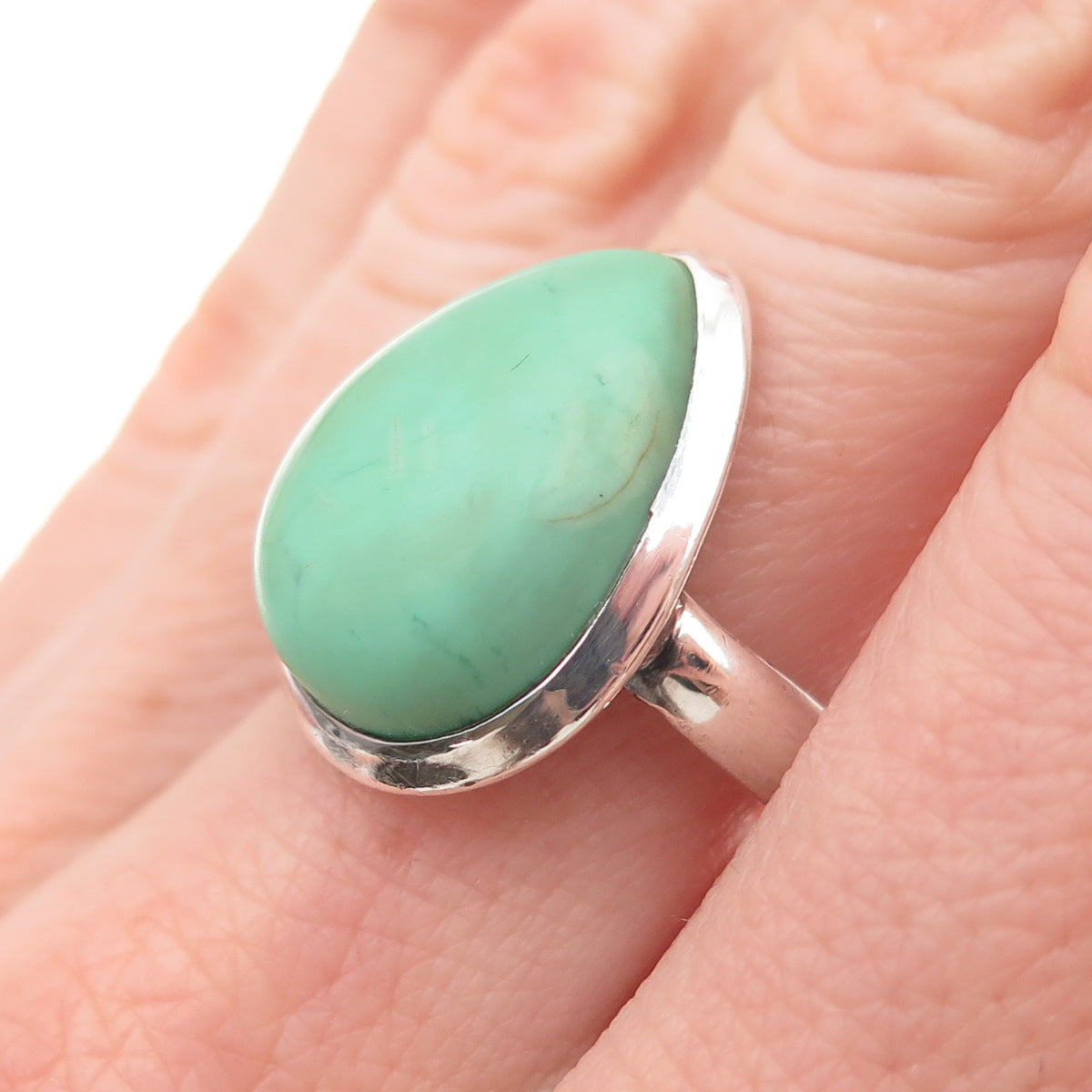 925 Sterling Silver Vintage Real Pear-Cut Chrysoprase Ring Size 8.5