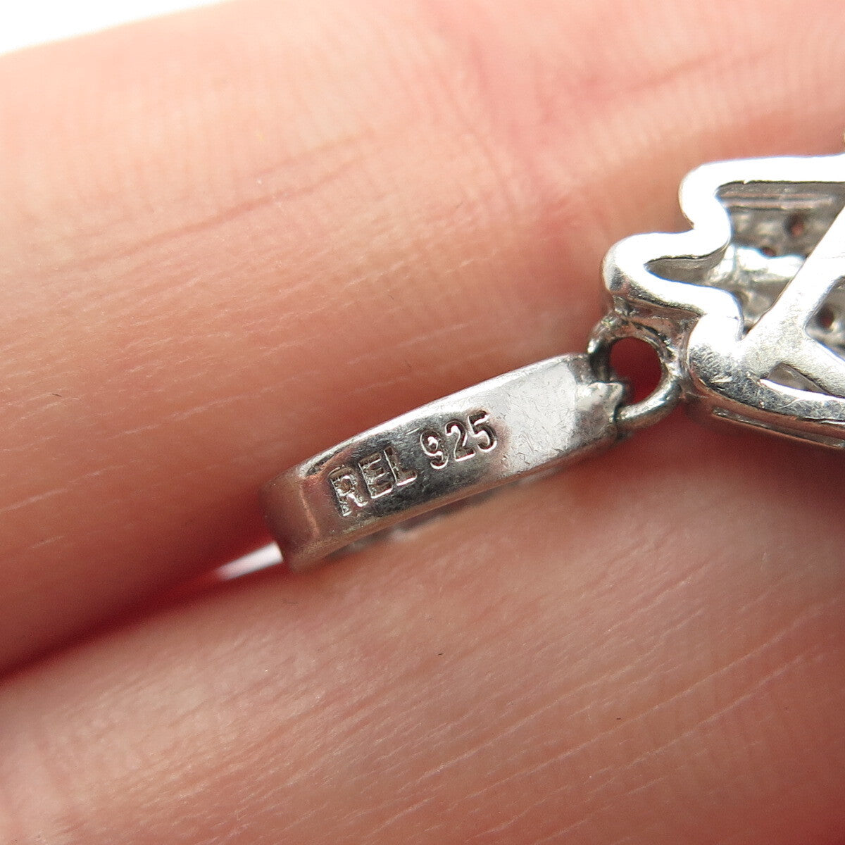 925 Sterling Silver REL C Z Hands In Prayer Pendant
