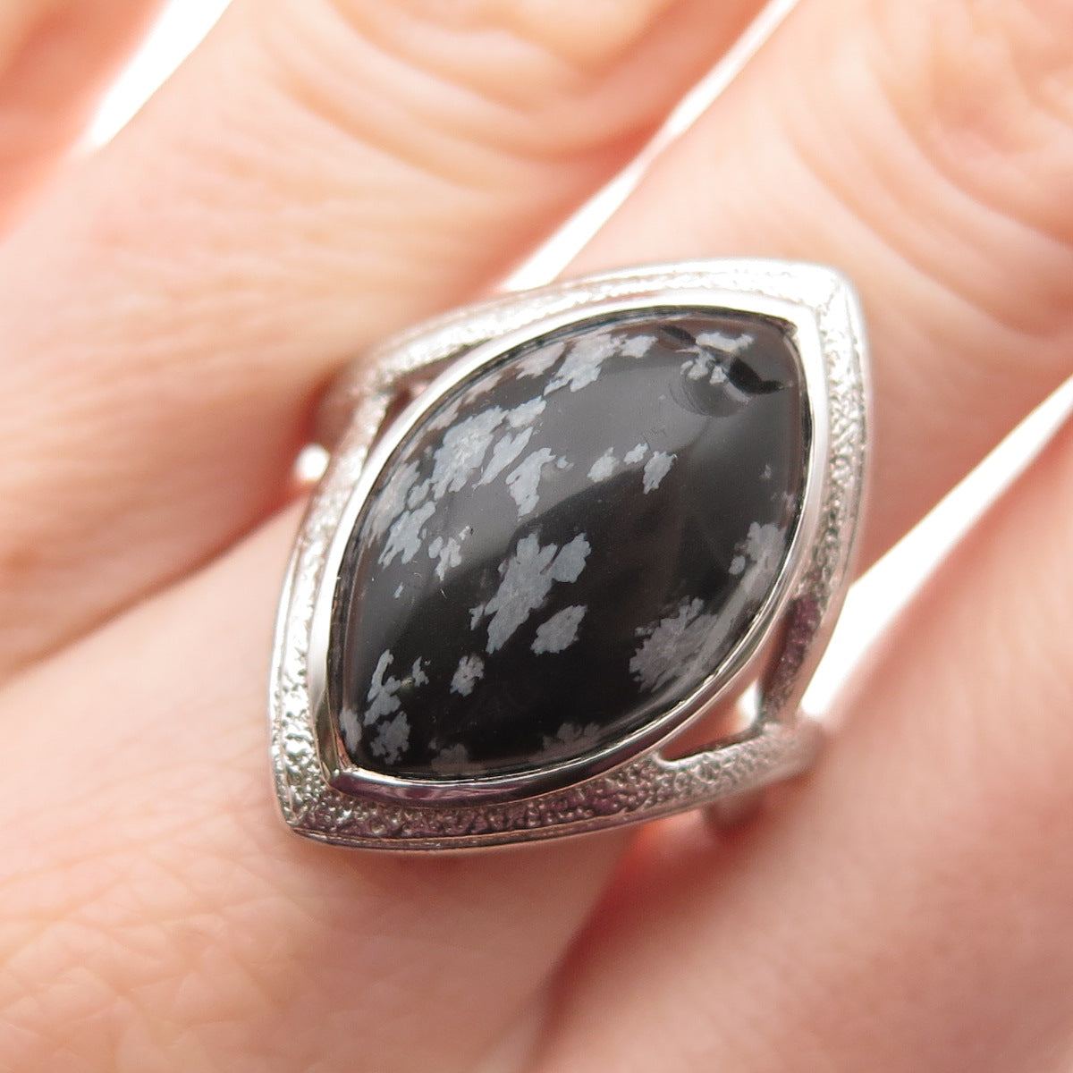 925 Sterling Silver Vintage Real Snowflake Obsidian Modernist Ring Size 9
