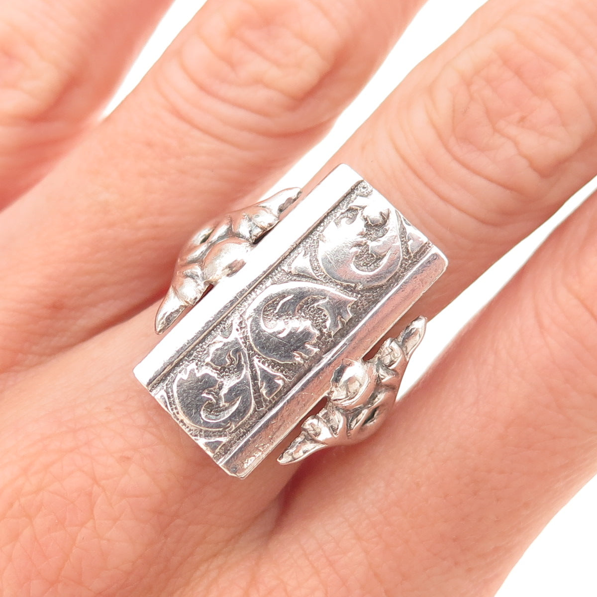 925 Sterling Silver Antique Victorian European Floral Oxidized Ring Size 9.25