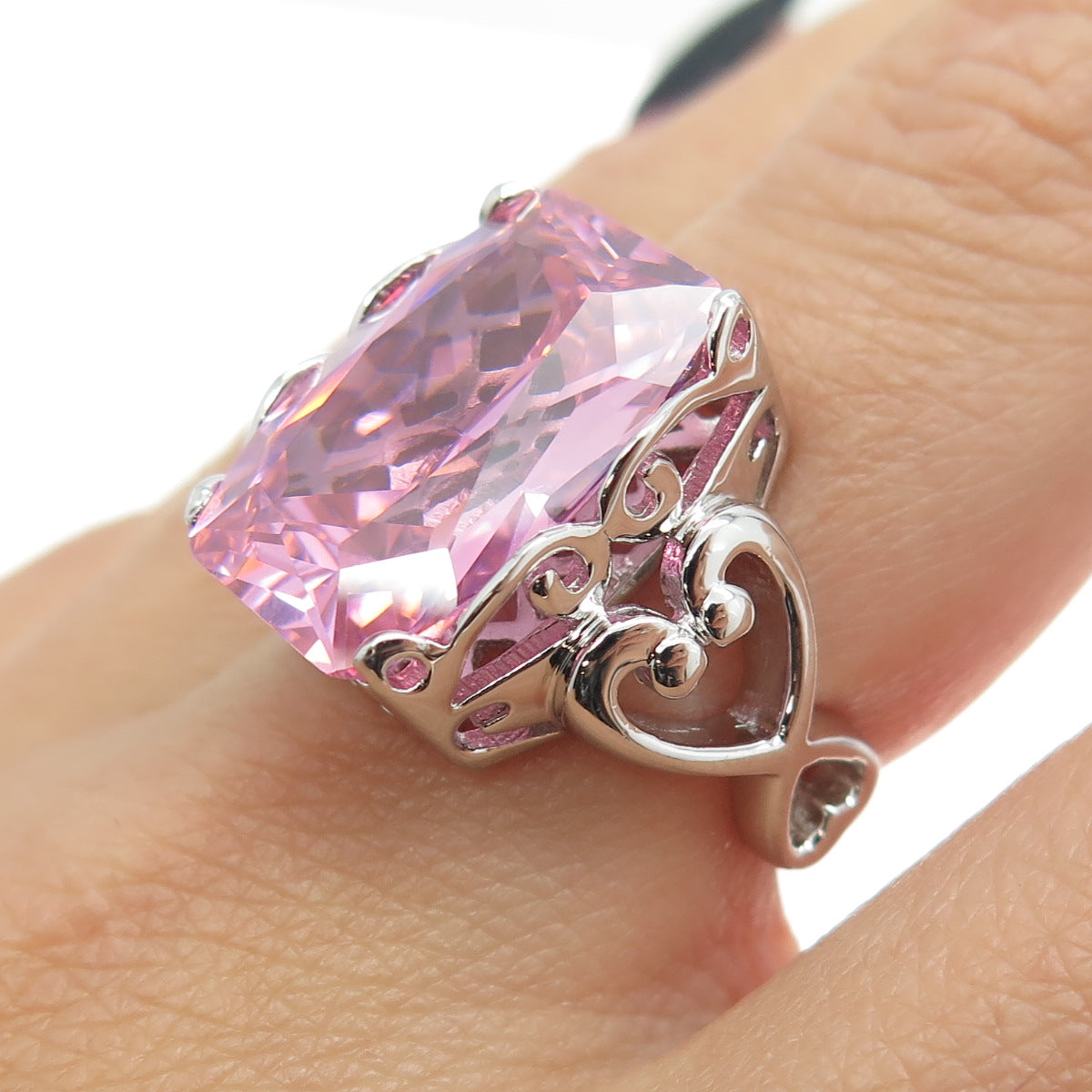 925 Sterling Silver Pink C Z Heart Ornate Statement Ring Size 7.5