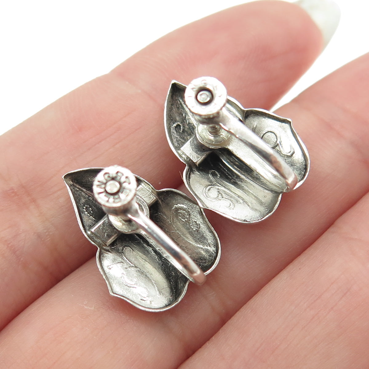 925 Sterling Silver Antique Art Deco Floral Leaf Screw Back Earrings