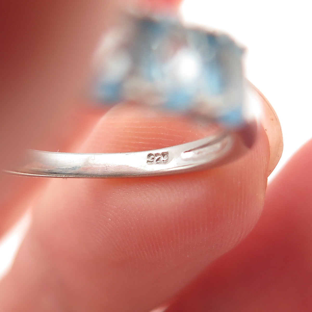 Chuck Clemency 925 Sterling Silver Vintage Real Oval-Cut Blue Topaz Ring Size 8
