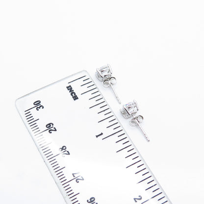 925 Sterling Silver Round-Cut C Z Stud Earrings