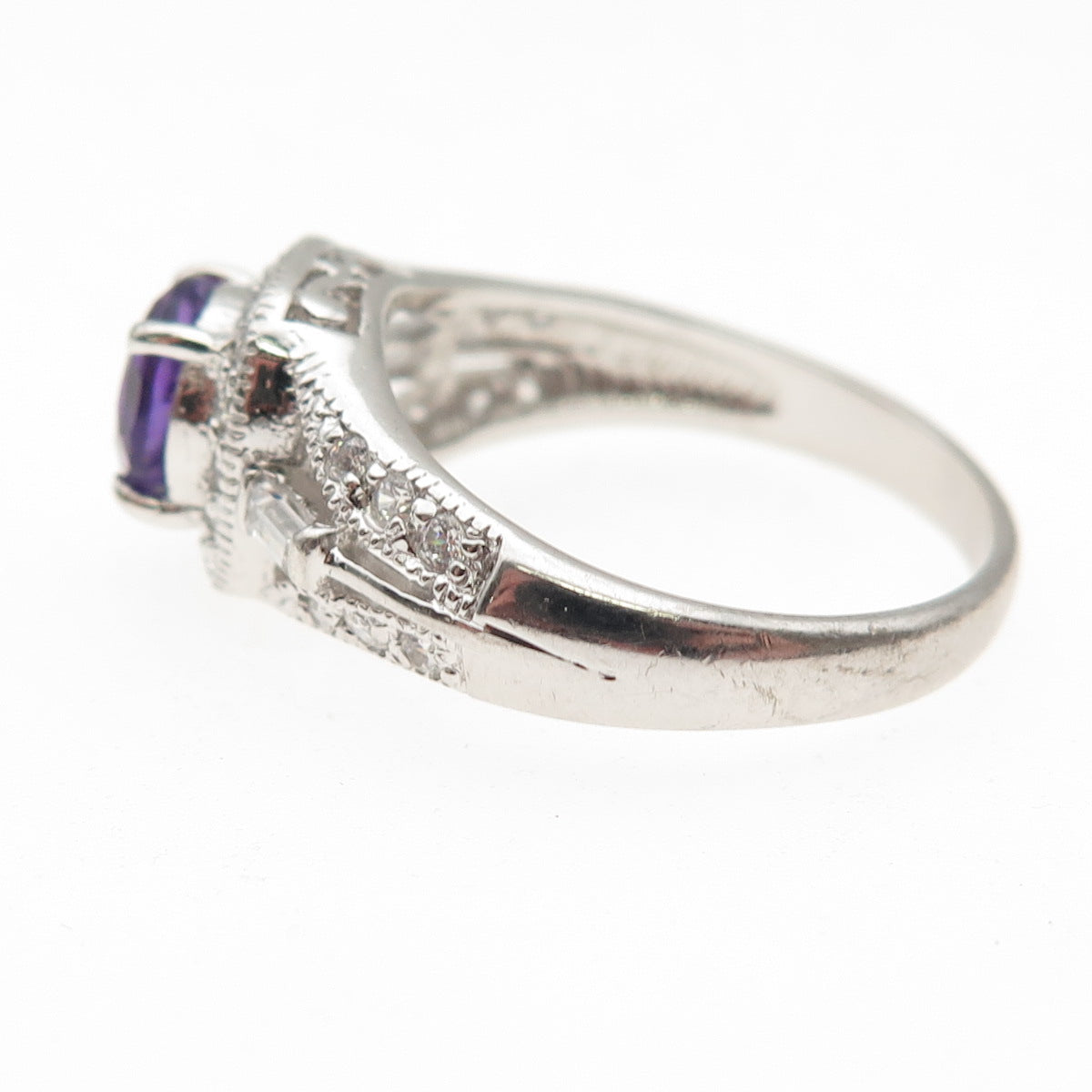 925 Sterling Silver Real Round-Cut C Z Amethyst & C Z Ring Size 9