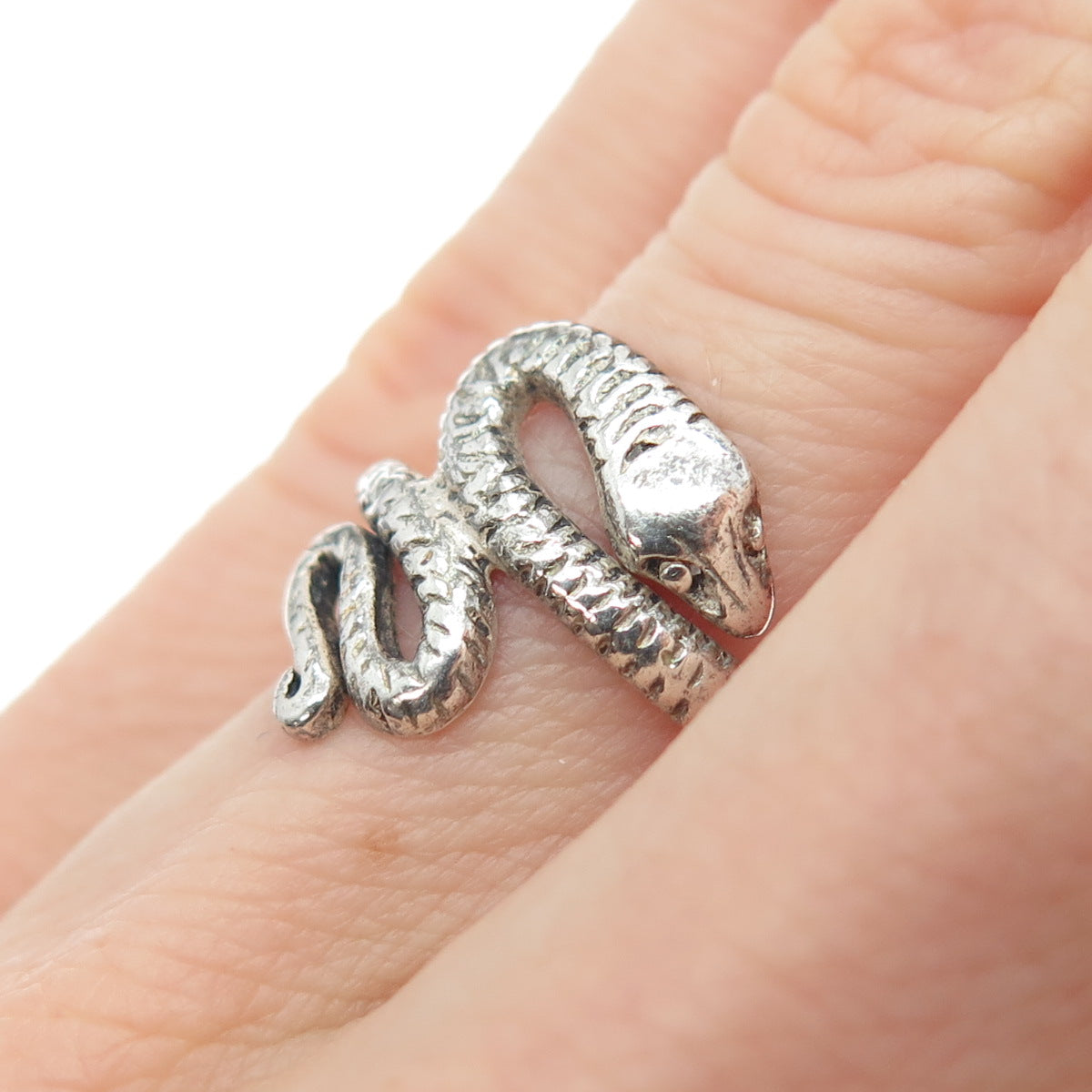 925 Sterling Silver Vintage Snake Oxidized Ring Size 5.5