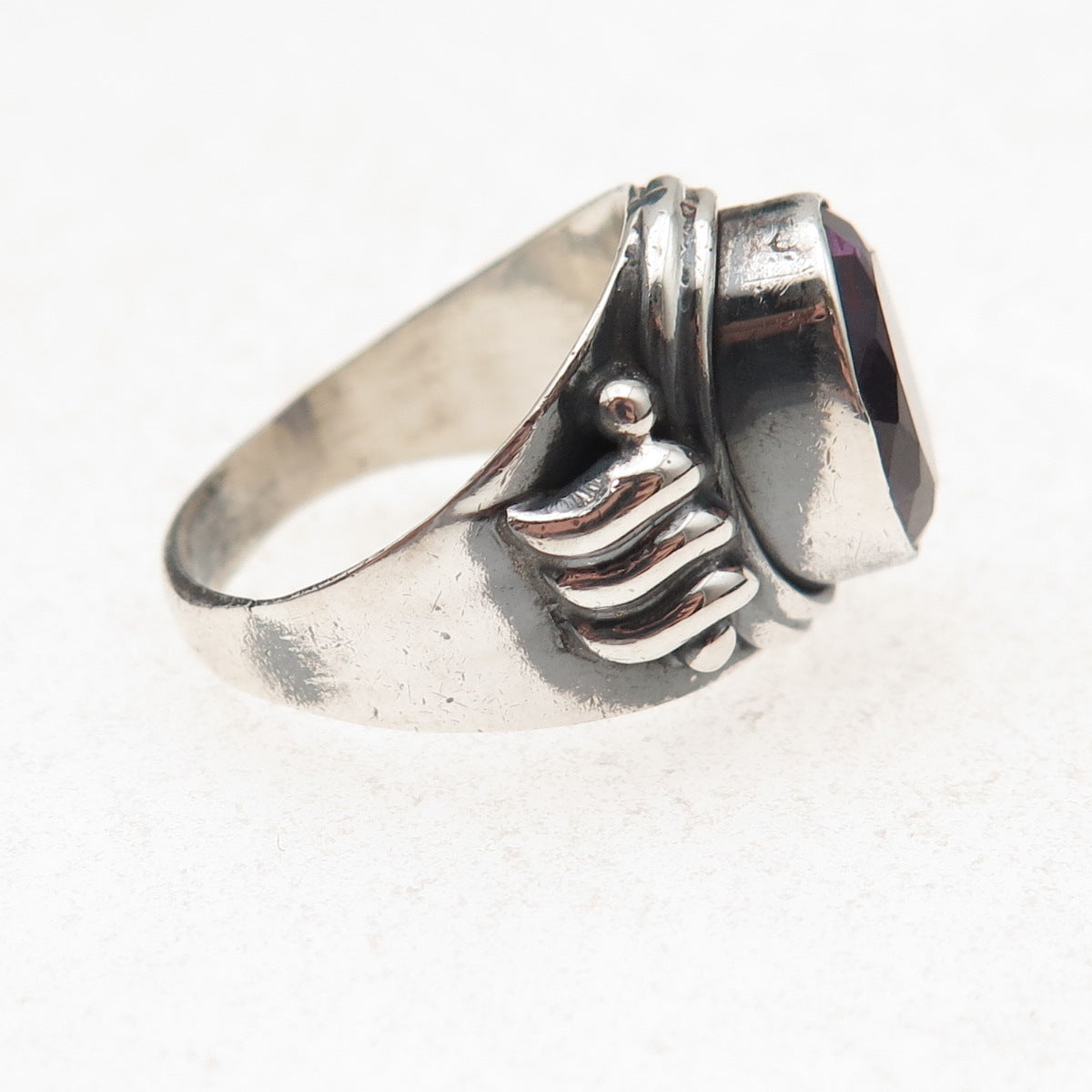 925 Sterling Silver Vintage Real Amethyst Modernist Oxidized Ring Size 7