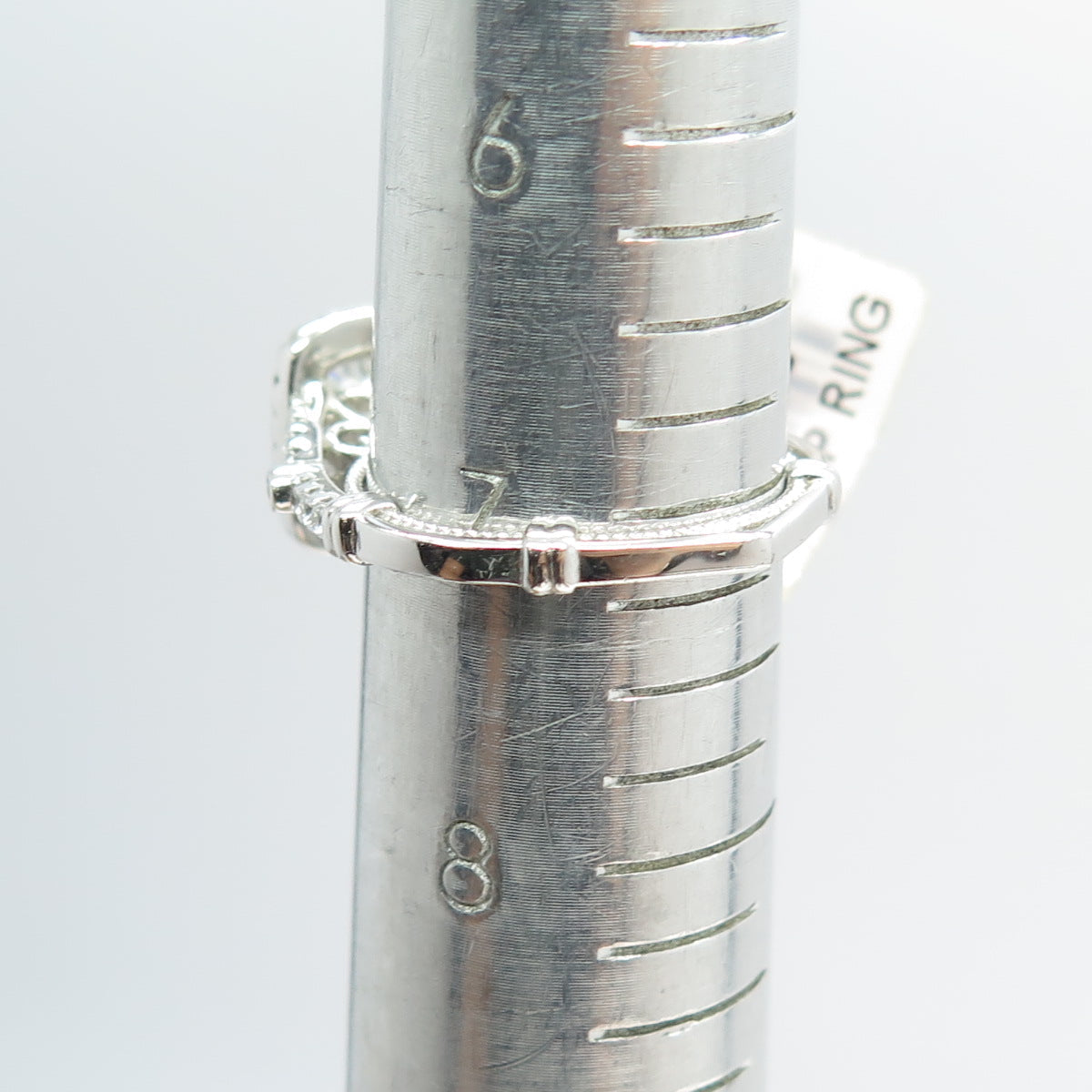 925 Sterling Silver Radiant & Round-Cut Shaped C Z Ring Size 7.25