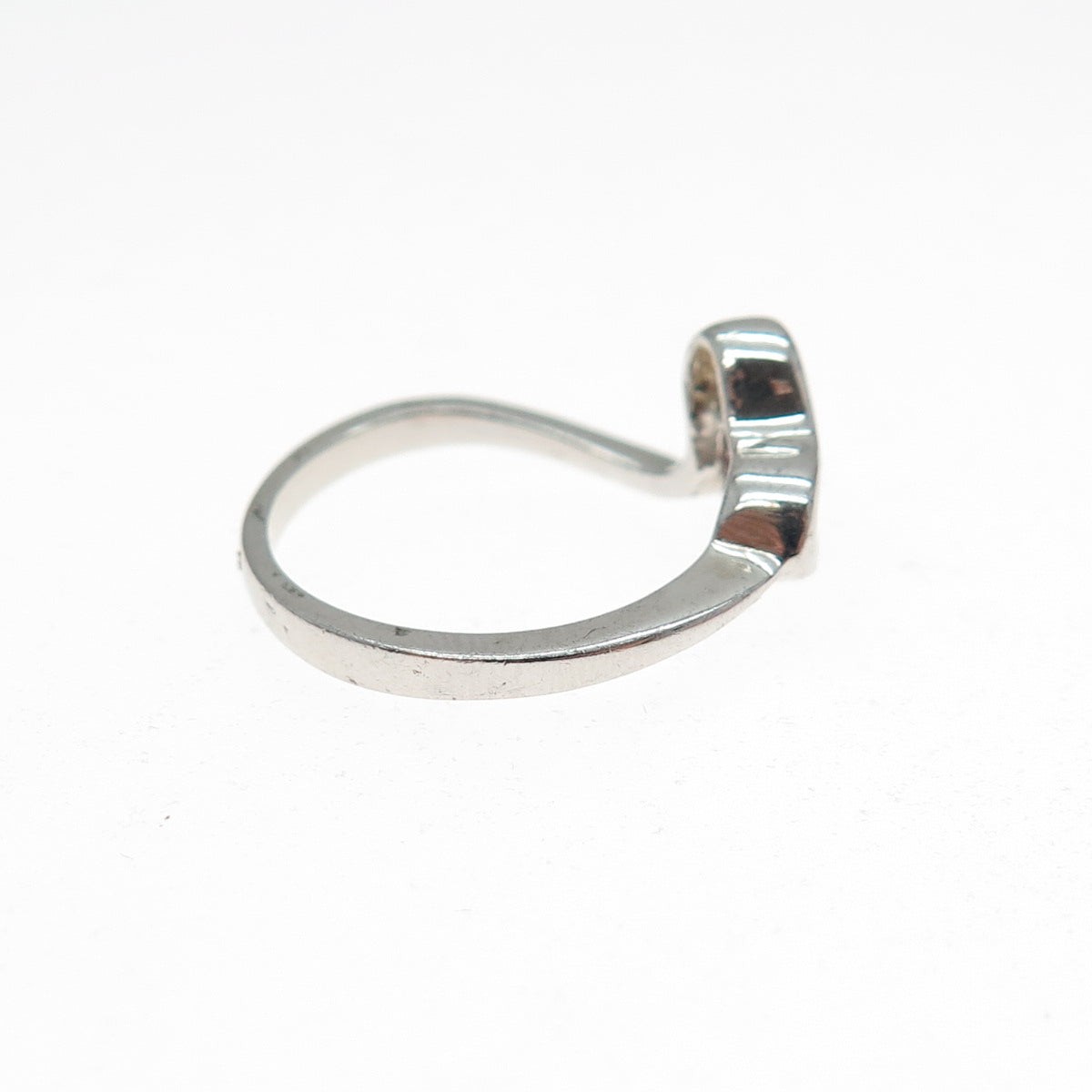 925 Sterling Silver Round-Cut Pink C Z Modernist Heart Ring Size 6.25