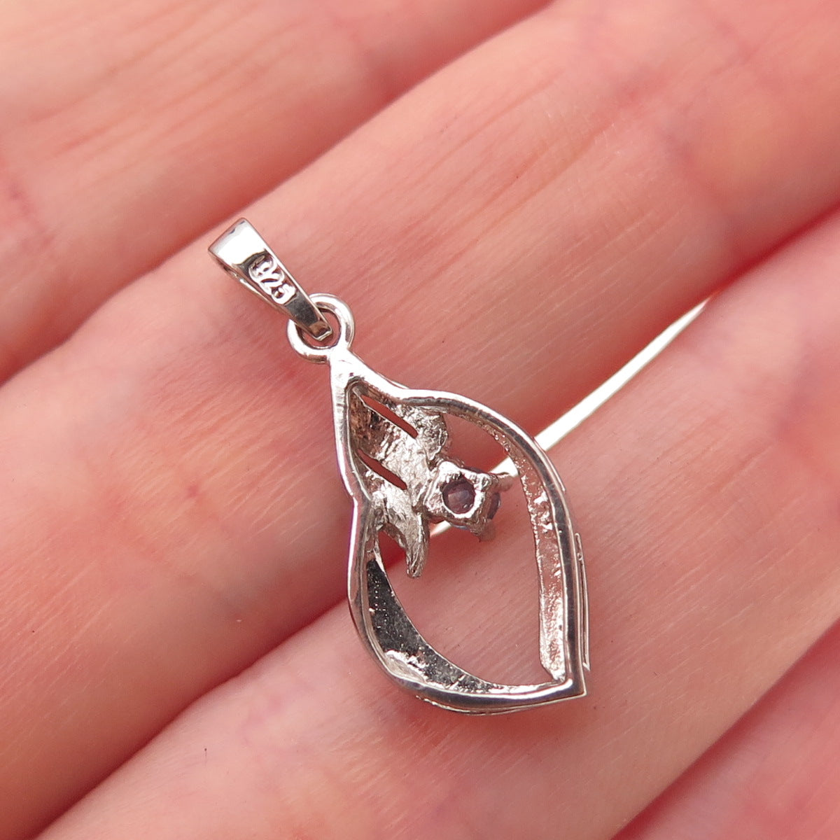925 Sterling Silver Vintage Real Round-Cut Sapphire Floral Charm Pendant