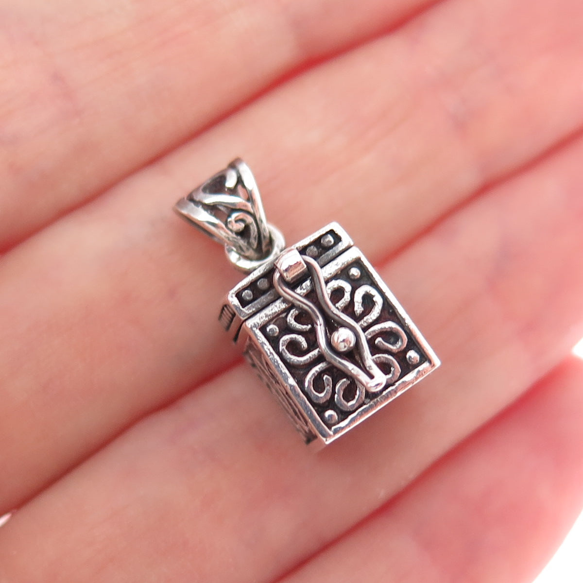 925 Sterling Silver Vintage Flower Cross Oxidized Minimalist Pill Box Pendant