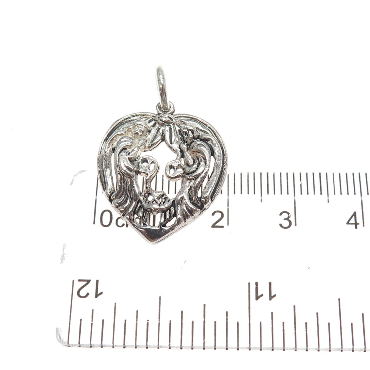 TRU BELIEVERS 925 Sterling Vintage Reflection of Christ Heart w/ Angels Pendant