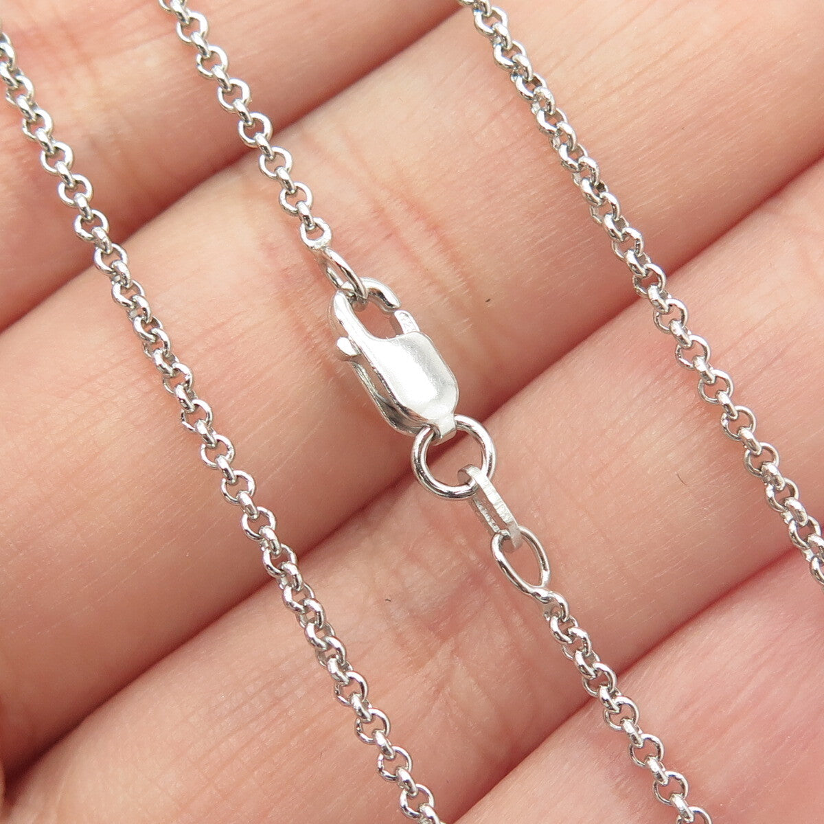 925 Sterling Silver Italy Round-Cut C Z Heart Rolo Chain Necklace 18"