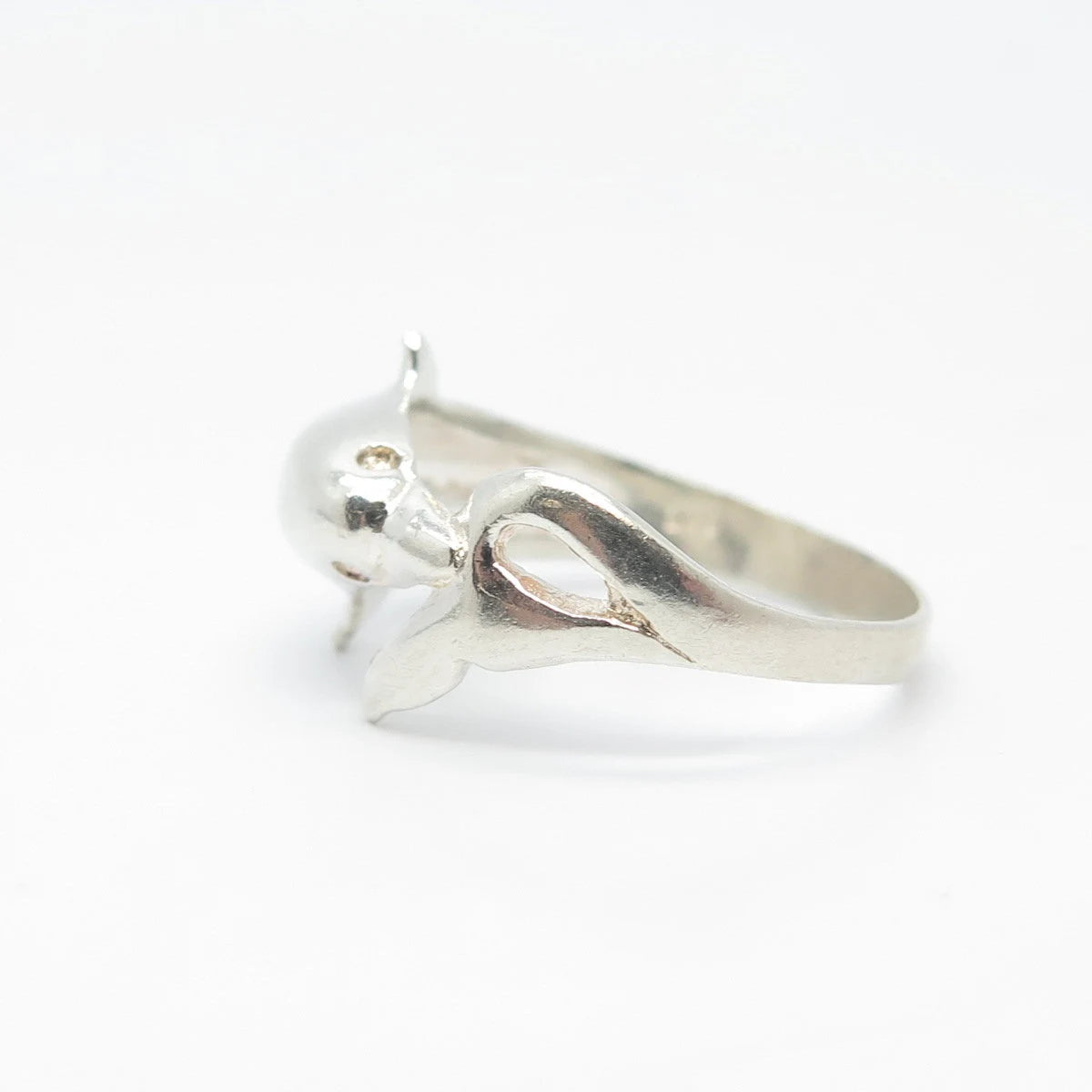 925 Sterling Silver Vintage Friendly Dolphin Ring Size 7.25