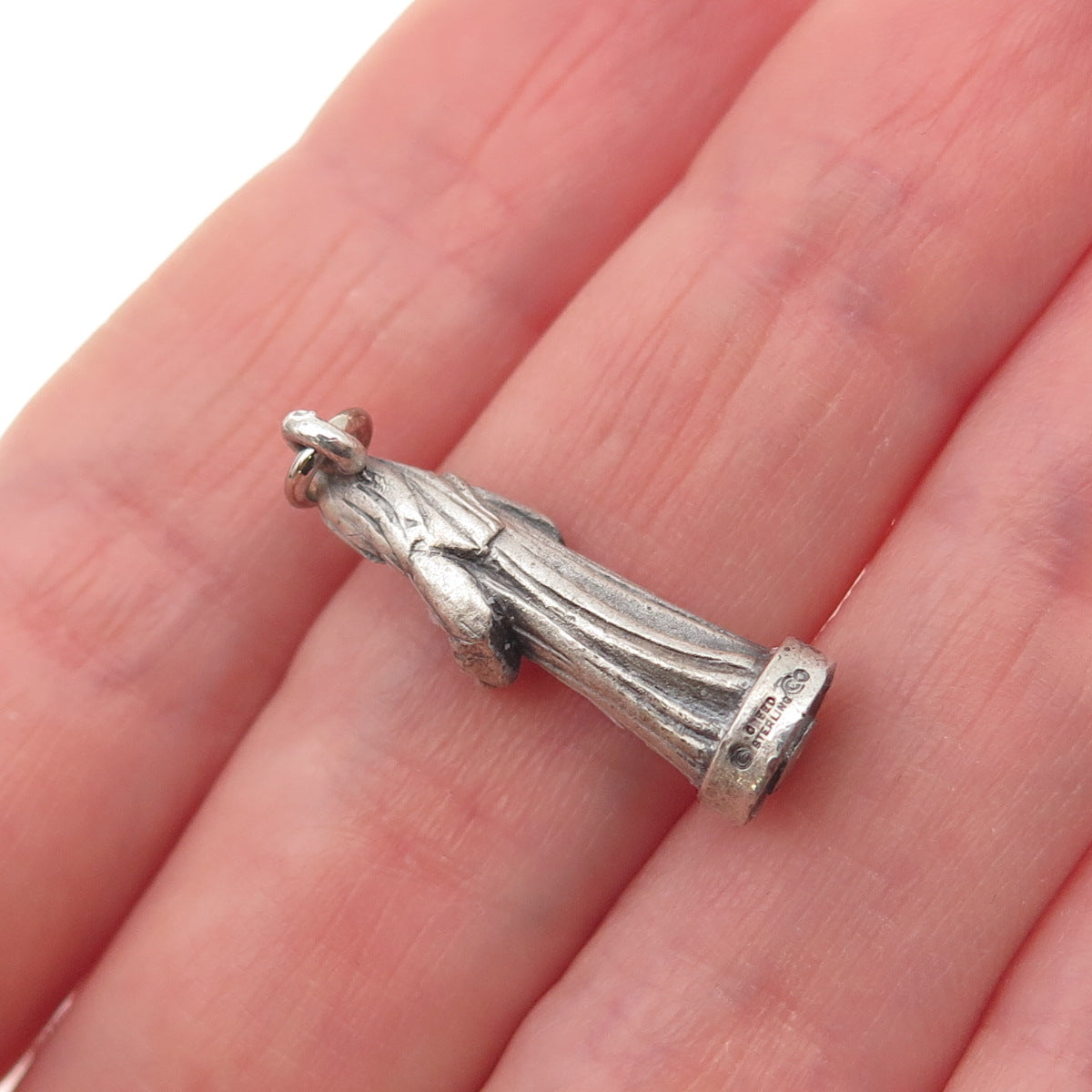 CREED 925 Sterling Silver Antique Art Deco St. Emma Oxidized Mini Charm Pendant