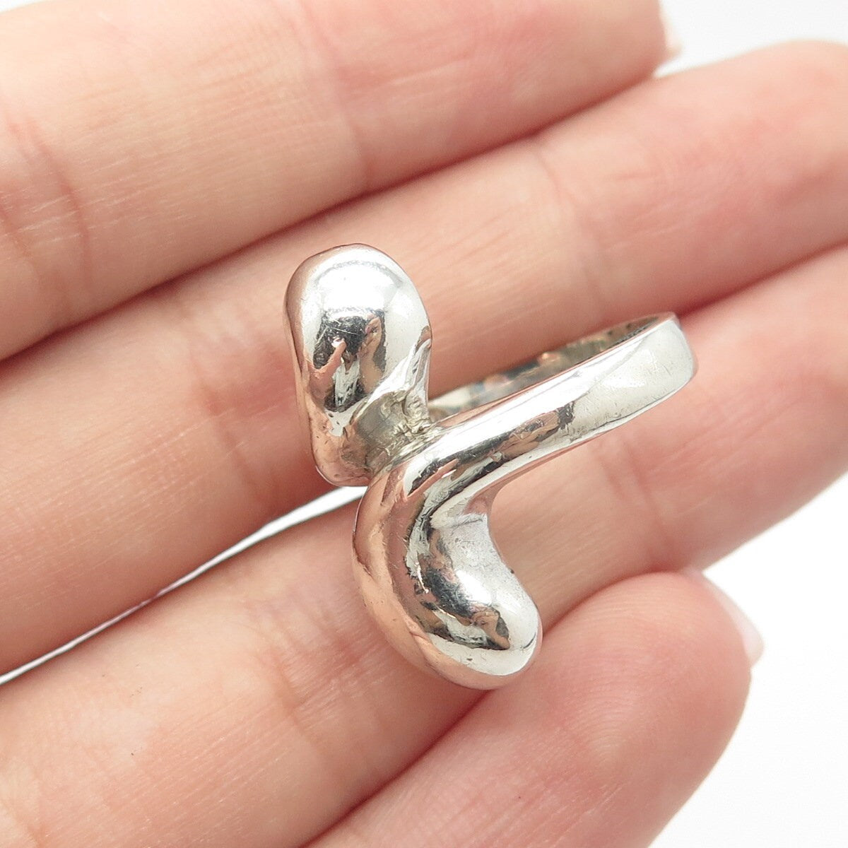 925 Sterling Silver Vintage Modernist Ring Size 5.25