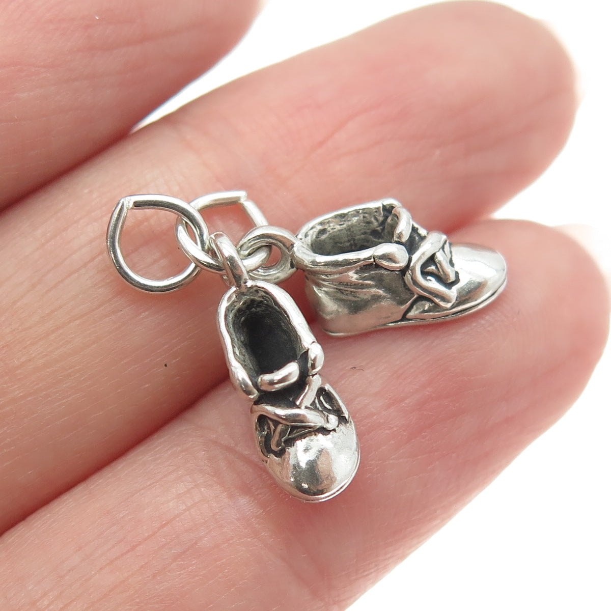 SUN WEST 925 Sterling Silver Vintage Baby Boot Shoe 3D Charm Pendant