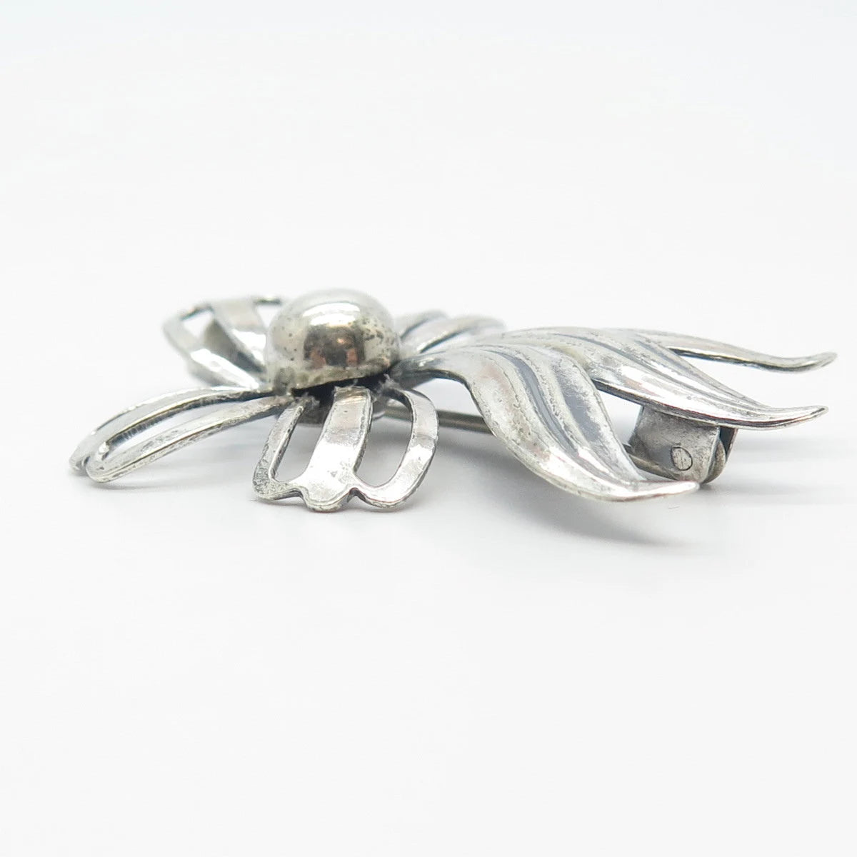 830 Silver Vintage Ribbon Bow Pin Brooch
