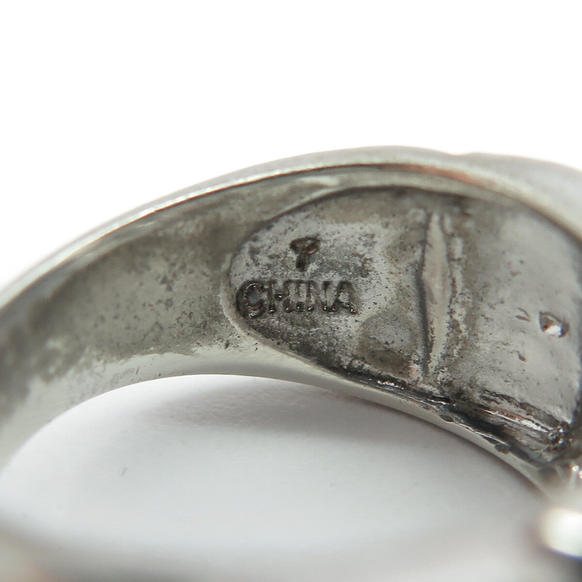 ROSS SIMONS 925 Sterling Silver Real White Diamond Accent Ornate Ring Size 7.25