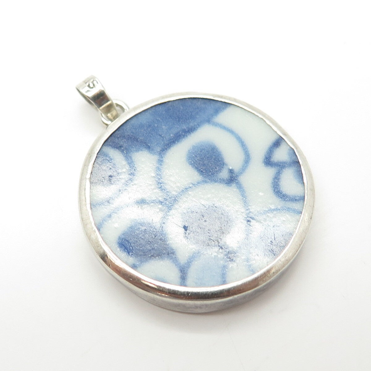 925 Sterling Silver Vintage Roun Pendant w/ Antique Chinese Porcelain