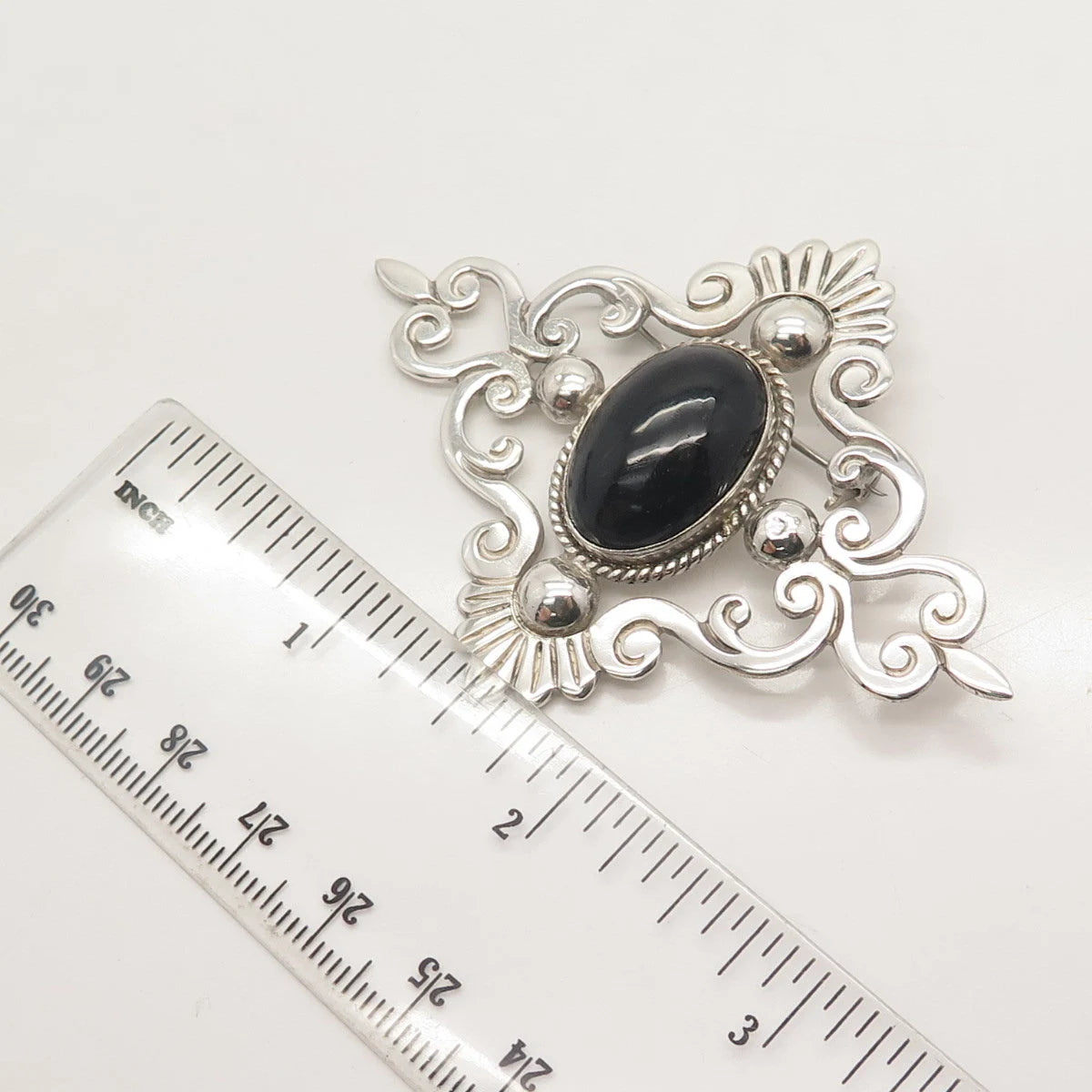 925 Sterling Silver Vintage Mexico Real Black Onyx Gemstone Ornate Pin Brooch