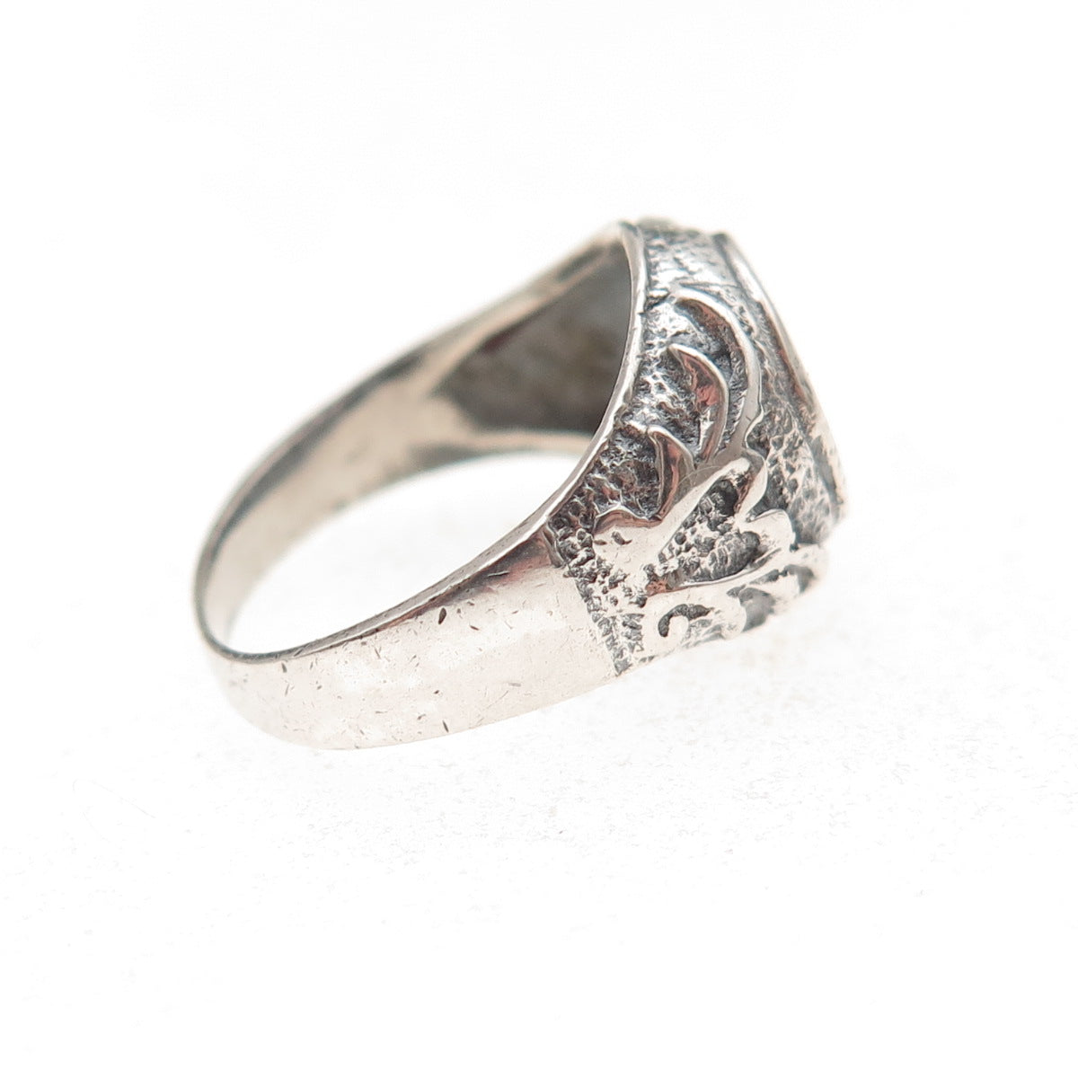 925 Sterling Silver Vintage Heart Oxidized Signet Ring Size 4