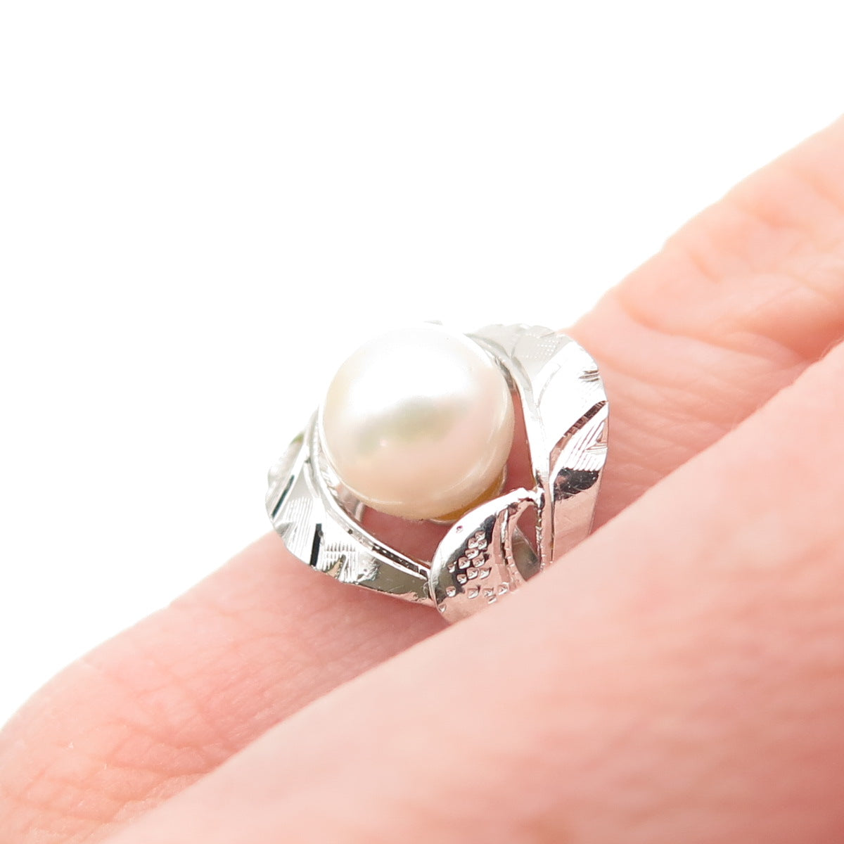 925 Sterling Silver Antique Art Deco Real Pearl Textured Ring Size 4