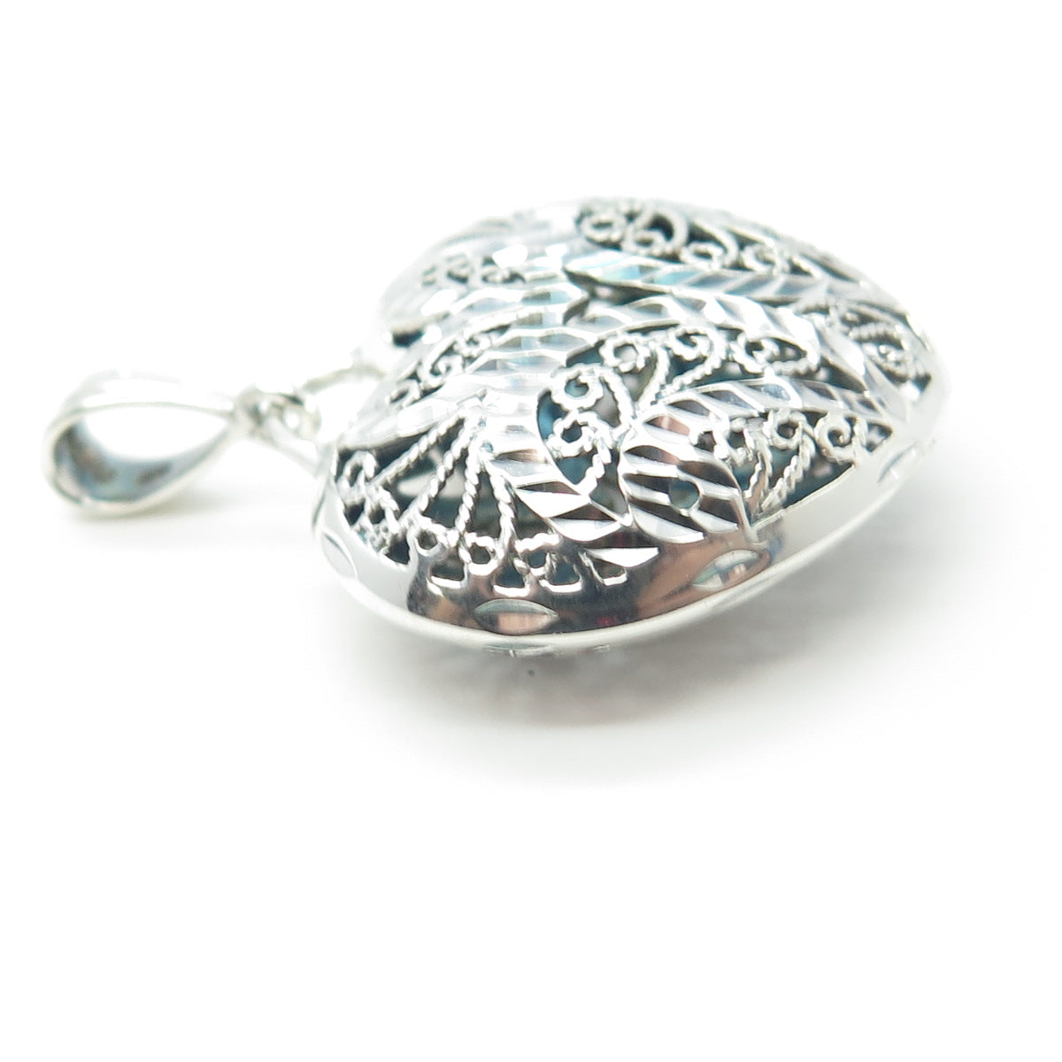 925 Sterling Silver Vintage Filigree Puffy Heart Pendant