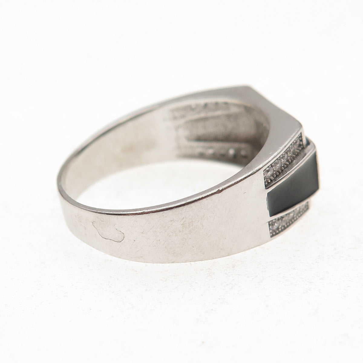 925 Sterling Silver Black Enamel & Round-Cut C Z Signet Ring Size 10.75