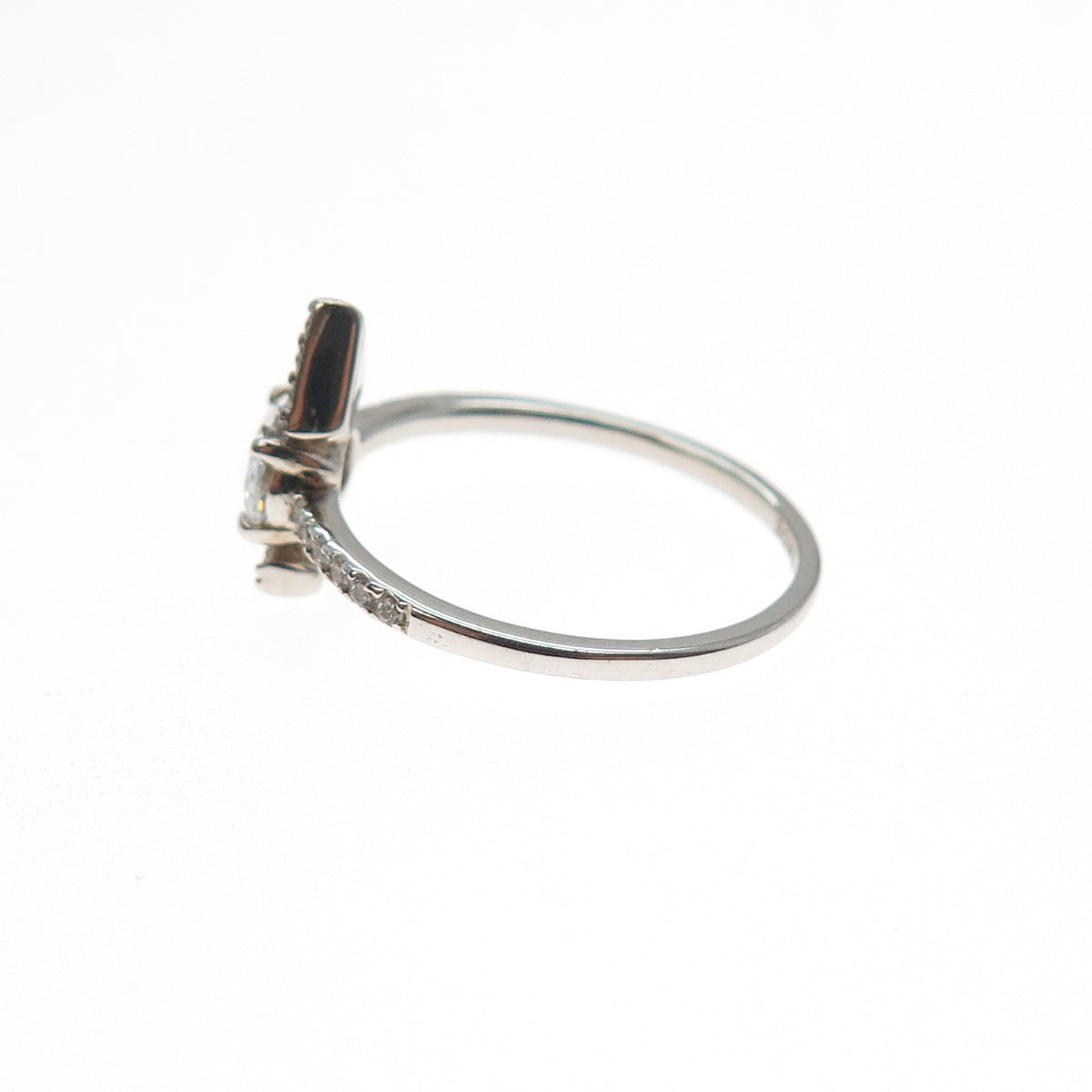 BOMB PARTY 925 Sterling Silver White C Z Arrow Ring Size 7.25