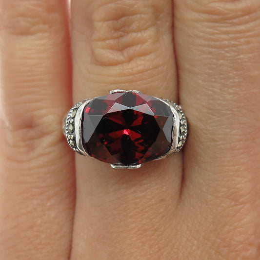 925 Sterling Silver Vintage Real Red Garnet & Marcasite Gemstone Ring Size 6.75