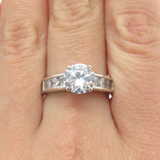 925 Sterling Silver Round & Princess-Cut C Z Engagement Ring Size 8.75